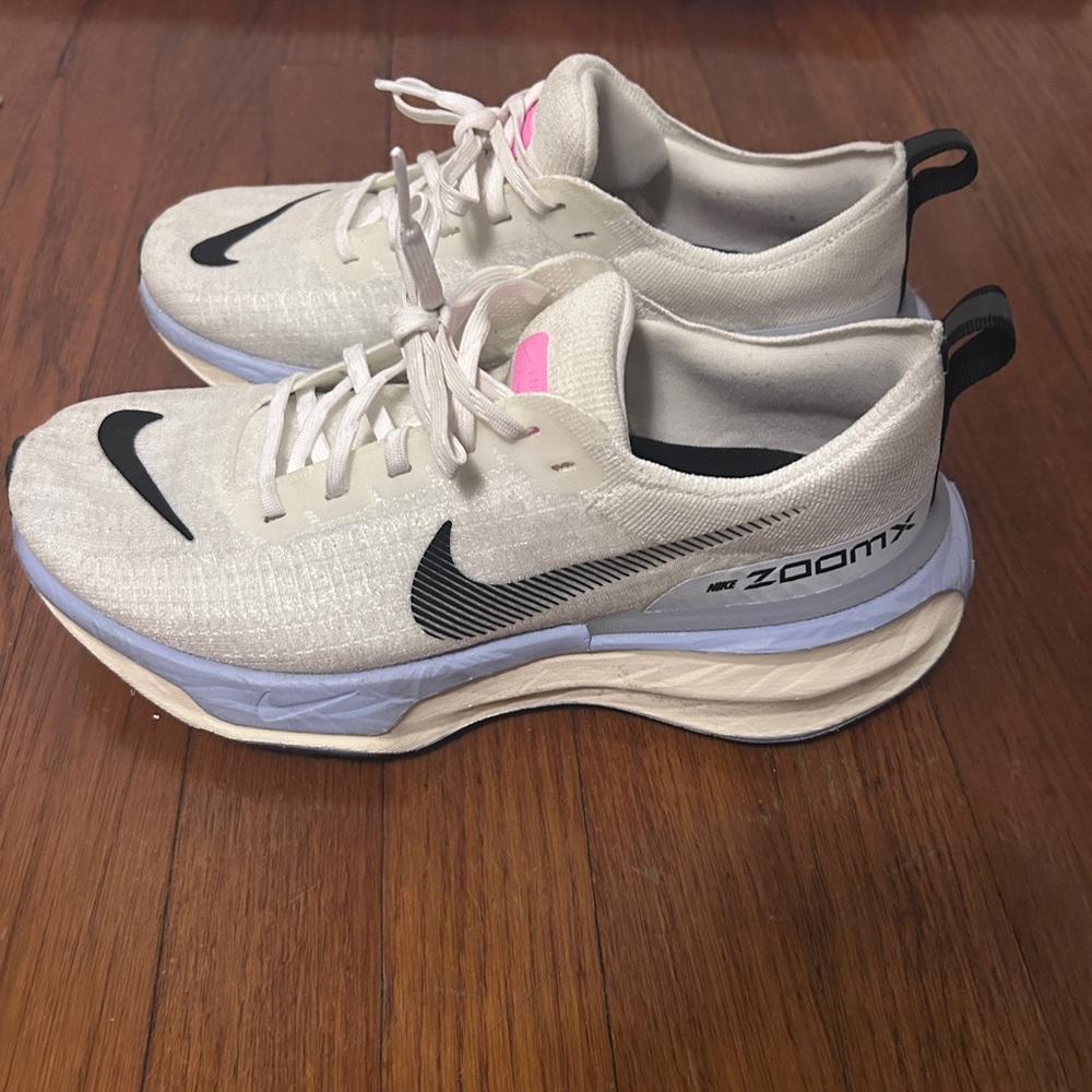 Men’s Nike Invincible 3 Running Shoes